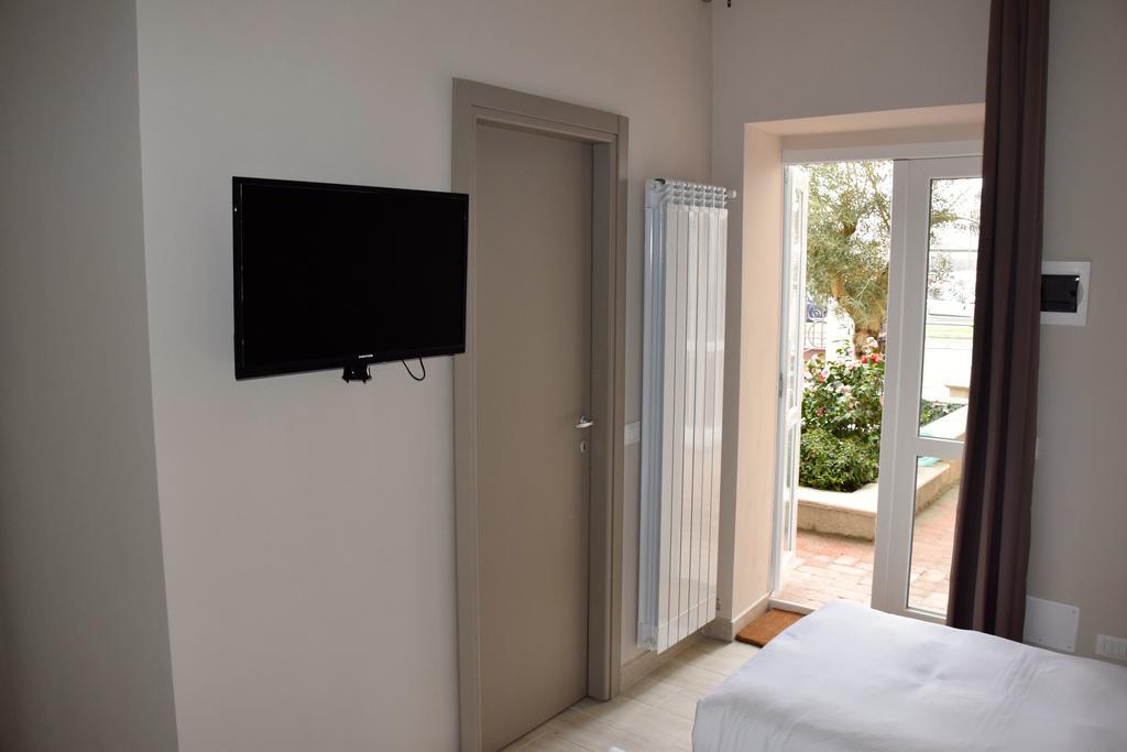 B&B Leonardo Ро Номер фото